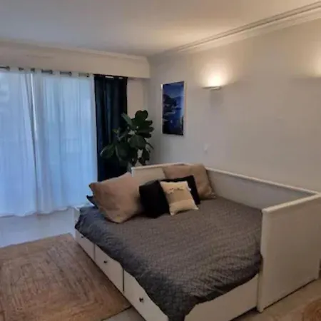 Appartement Le Castille - à Deux Pas Des Plages *